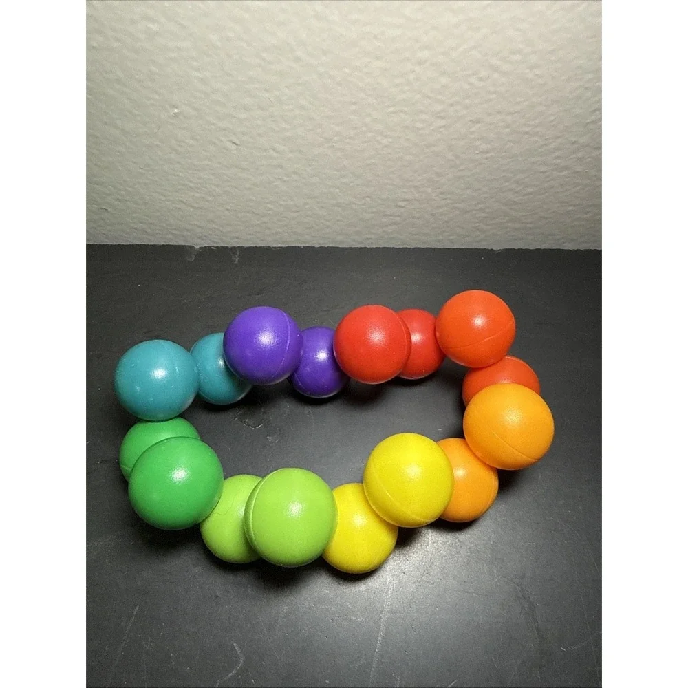 Twist-E-Beads - Sensory Toy - Puzzle Chain - 1 Chain (Loop) - Fidget Toy